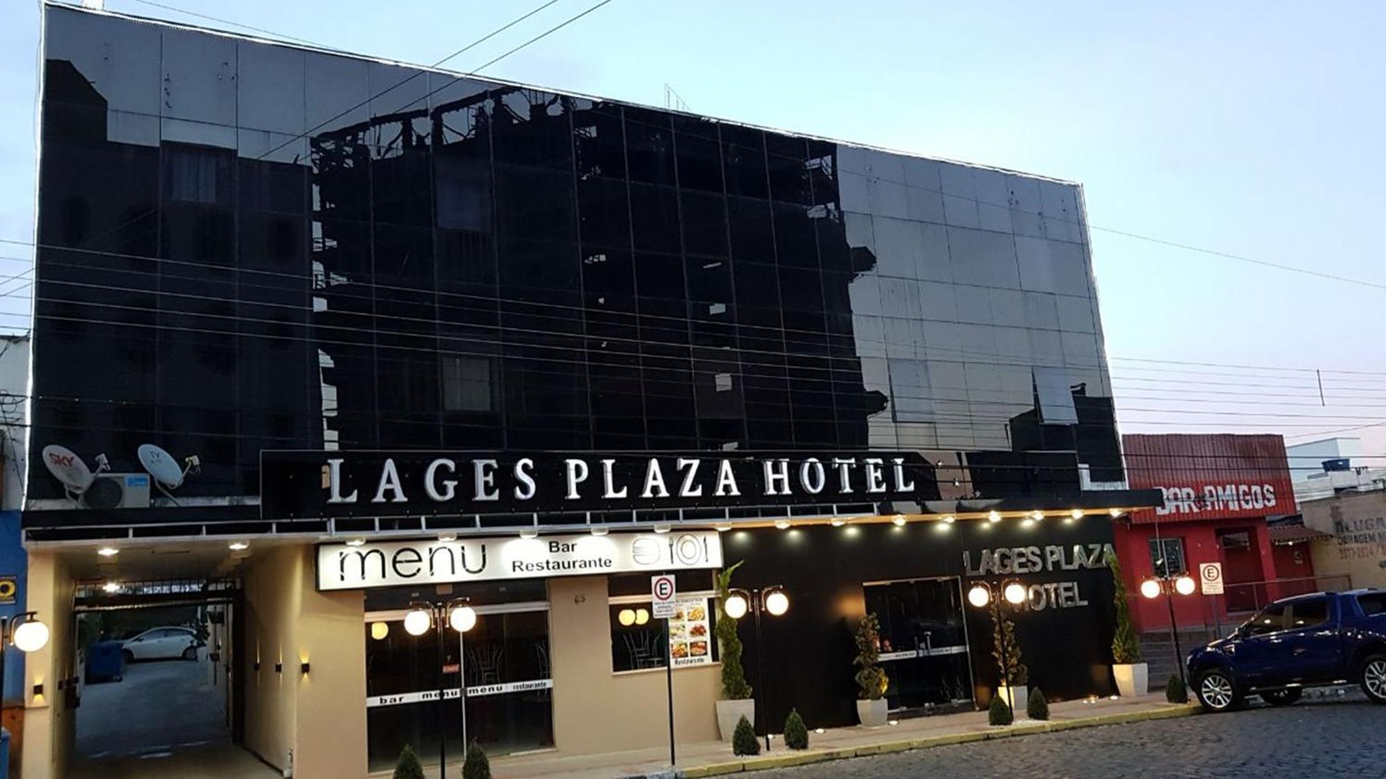 Plaza Hotel *